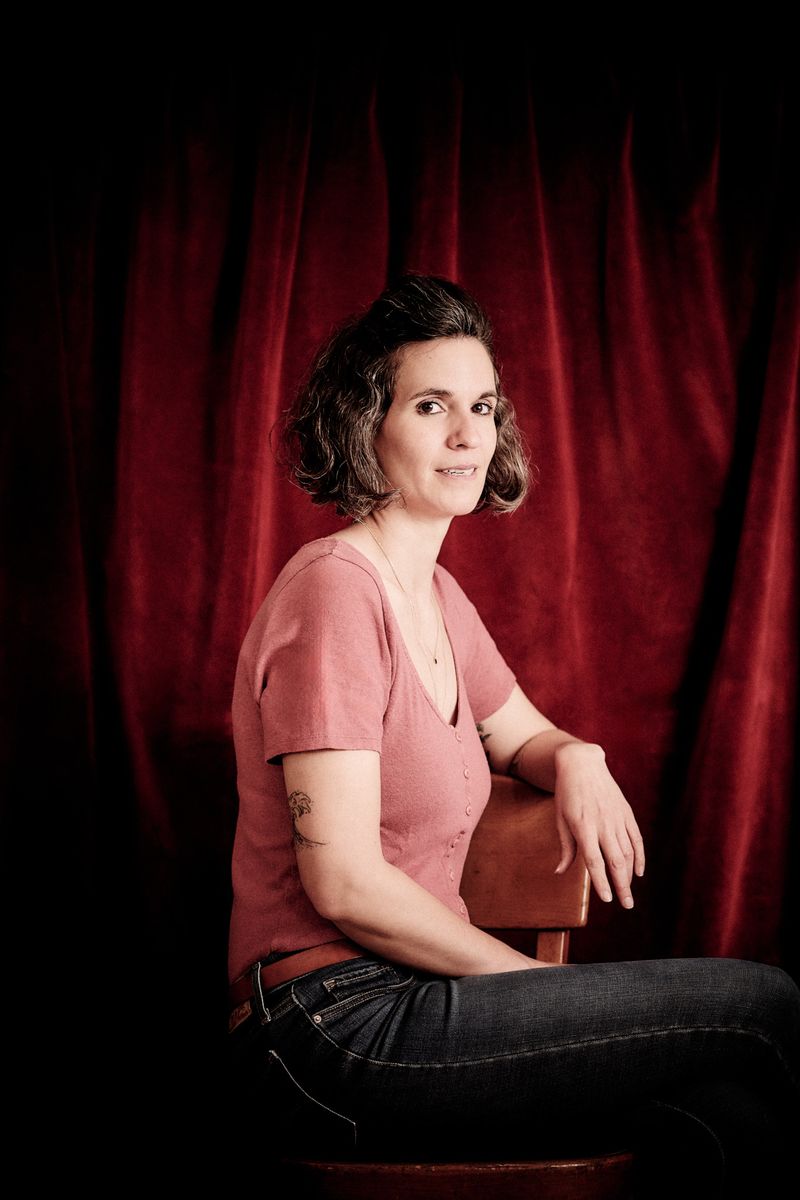 Nastassia Auf der Mauer